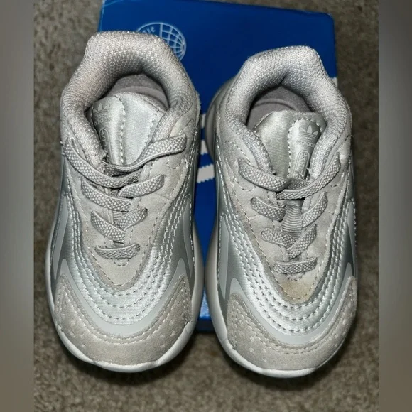 Adidas Ozelia Sneaker Toddler - Picture 2 of 5